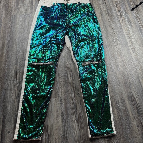 The Unbranded Brand Denim - NEW QUUM Shop Women's 2XL White Stretch Sequin Jeans Destressed Blue Green